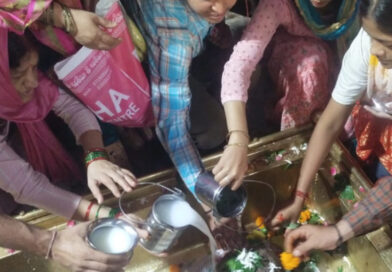 शिवभक्ति में डूबा हरिद्वार-ऋषिकेश, हर-हर महादेव के जयघोष से गूंजे शिवालय